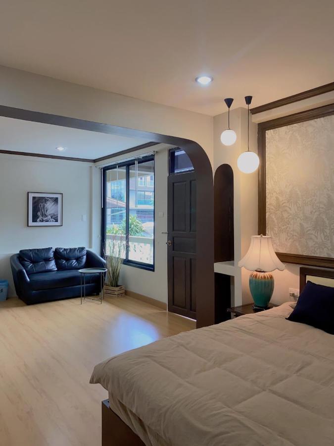 October Hostel Chiangmai Chiang Mai Eksteriør billede