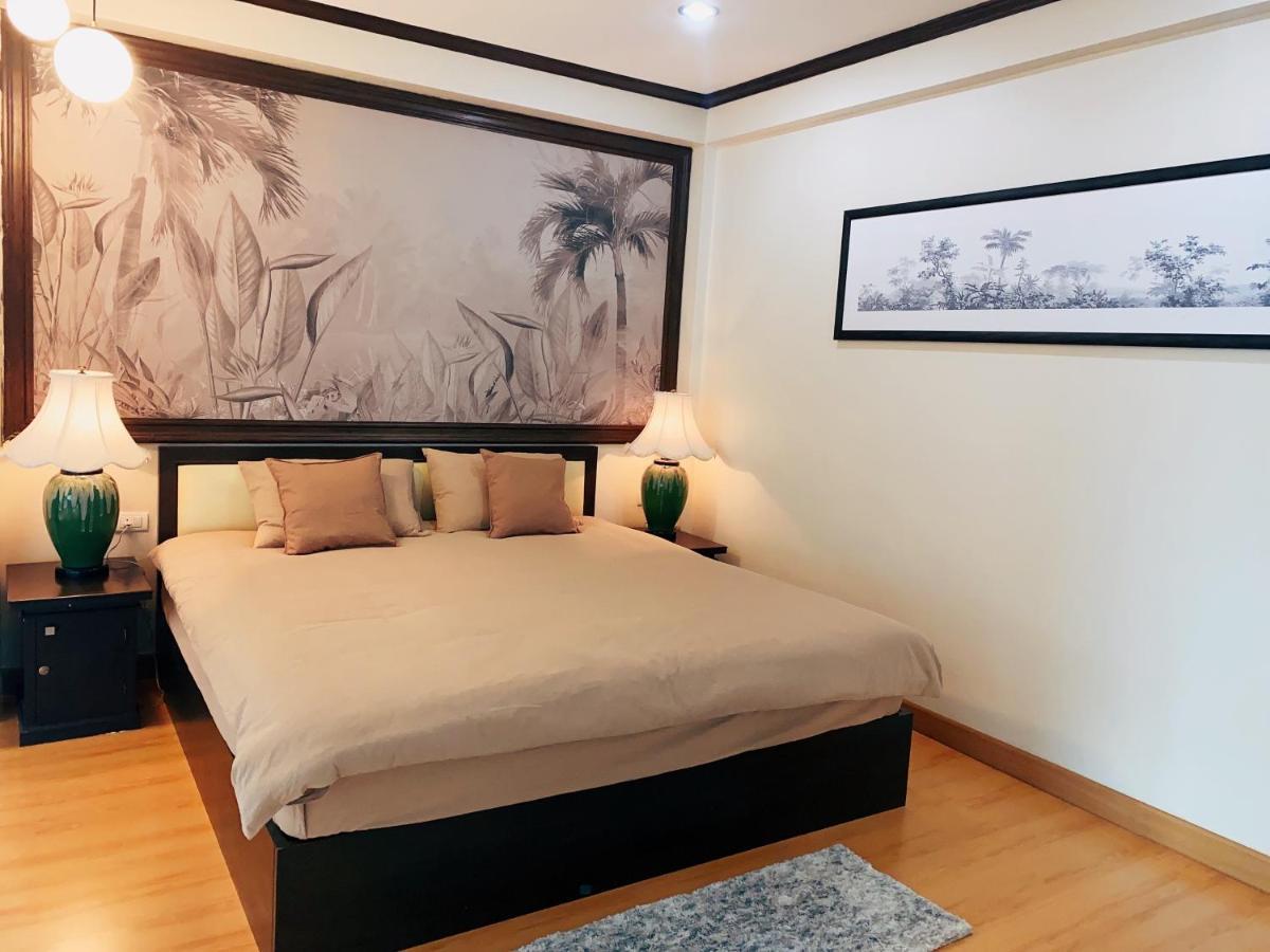 October Hostel Chiangmai Chiang Mai Eksteriør billede